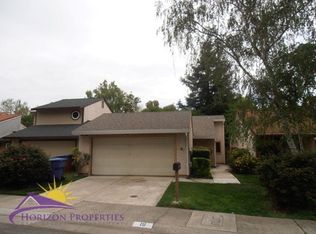 19 Ishi Cir, Sacramento, CA 95833