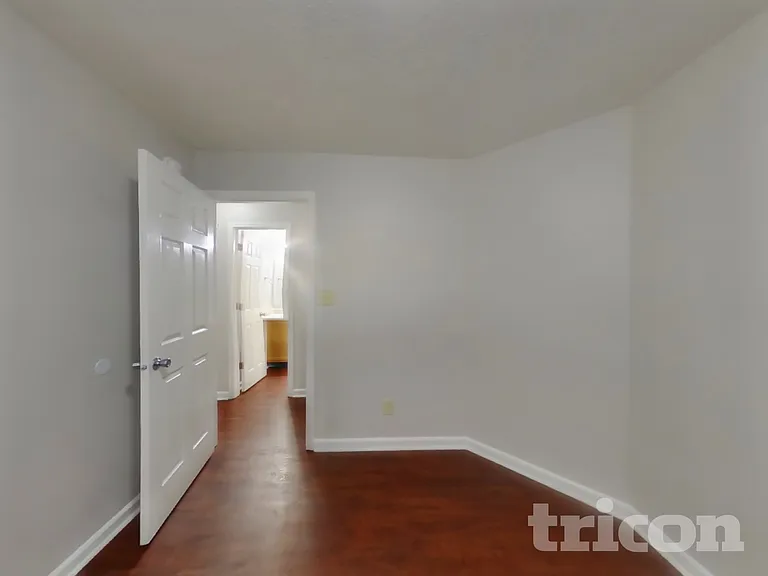 7850 Harshaw Dr — Photo 11