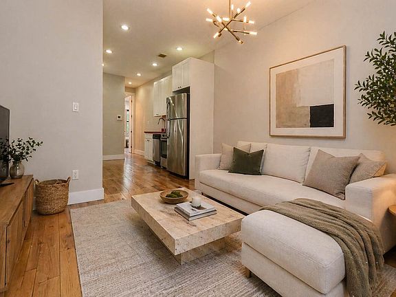 2nd image of 1346 Hancock St #1B