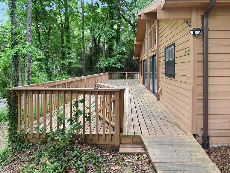 149 Windcliff Rd — Photo 3
