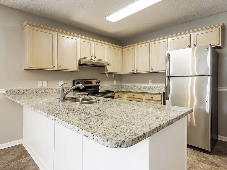 175 Cedar Bend Dr — Photo 7