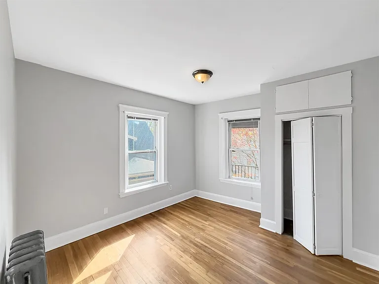 595 Centre St #3 — Photo 9