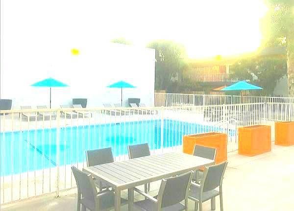 1st image of 17938 Burbank Blvd