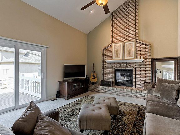 2nd image of 13961 Silverton Dr