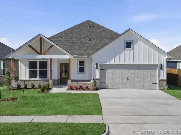 16272 S 90th Ave E, Bixby, OK 74008