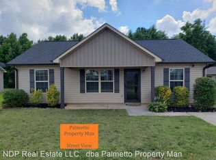 1038 Slow Creek Ct, Boiling Springs, SC 29316