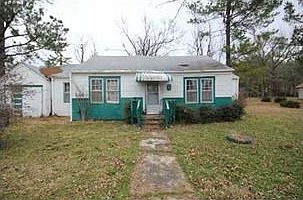 1st image of 2906 2nd St