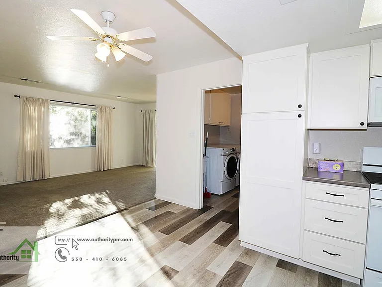 2202 Canal Dr — Photo 6