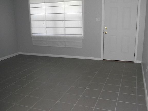 5th image of 1325 NW 40th Ter