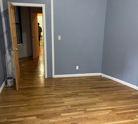 2nd image of 307 E 78th St APT 2W