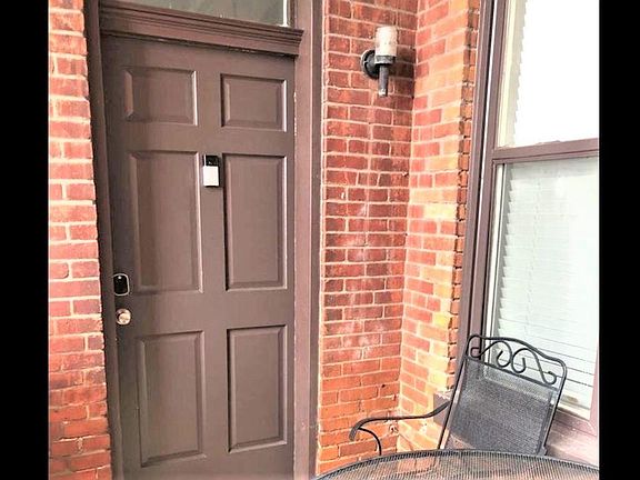 2nd image of 1012 Geyer Ave Floor 2