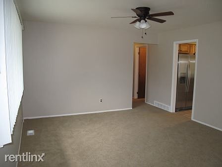 4th image of 40576 Orangelawn Ave