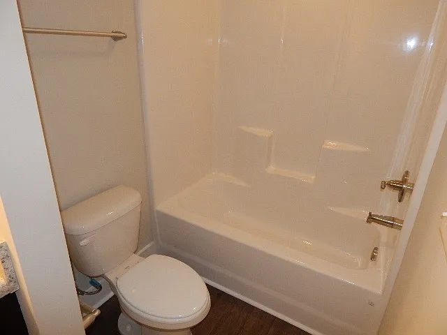401 Bee Cove Way — Photo 19