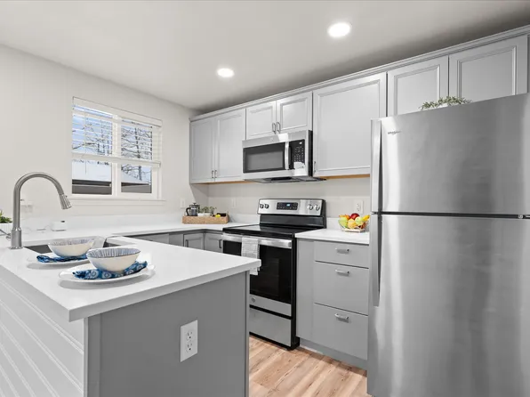 908 2nd St W APT 5, Polson, MT 59860