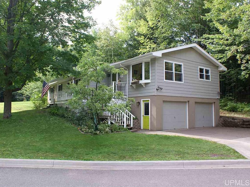 1st image of 600 Forest Park Dr