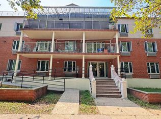 64-34 Grand Central Pkwy #3D, Forest Hills, NY 11375