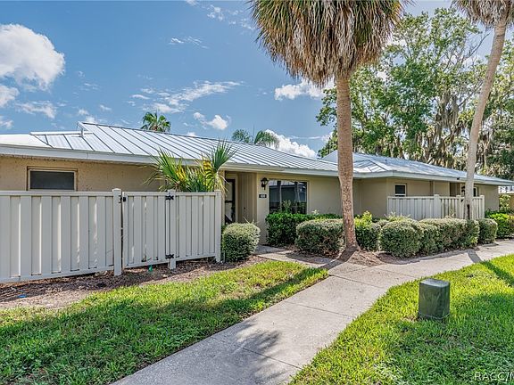 3rd image of 1233 N Egret Point