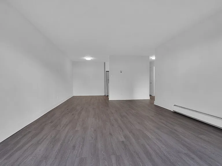 1160 Esquimalt Rd #307 — Photo 17
