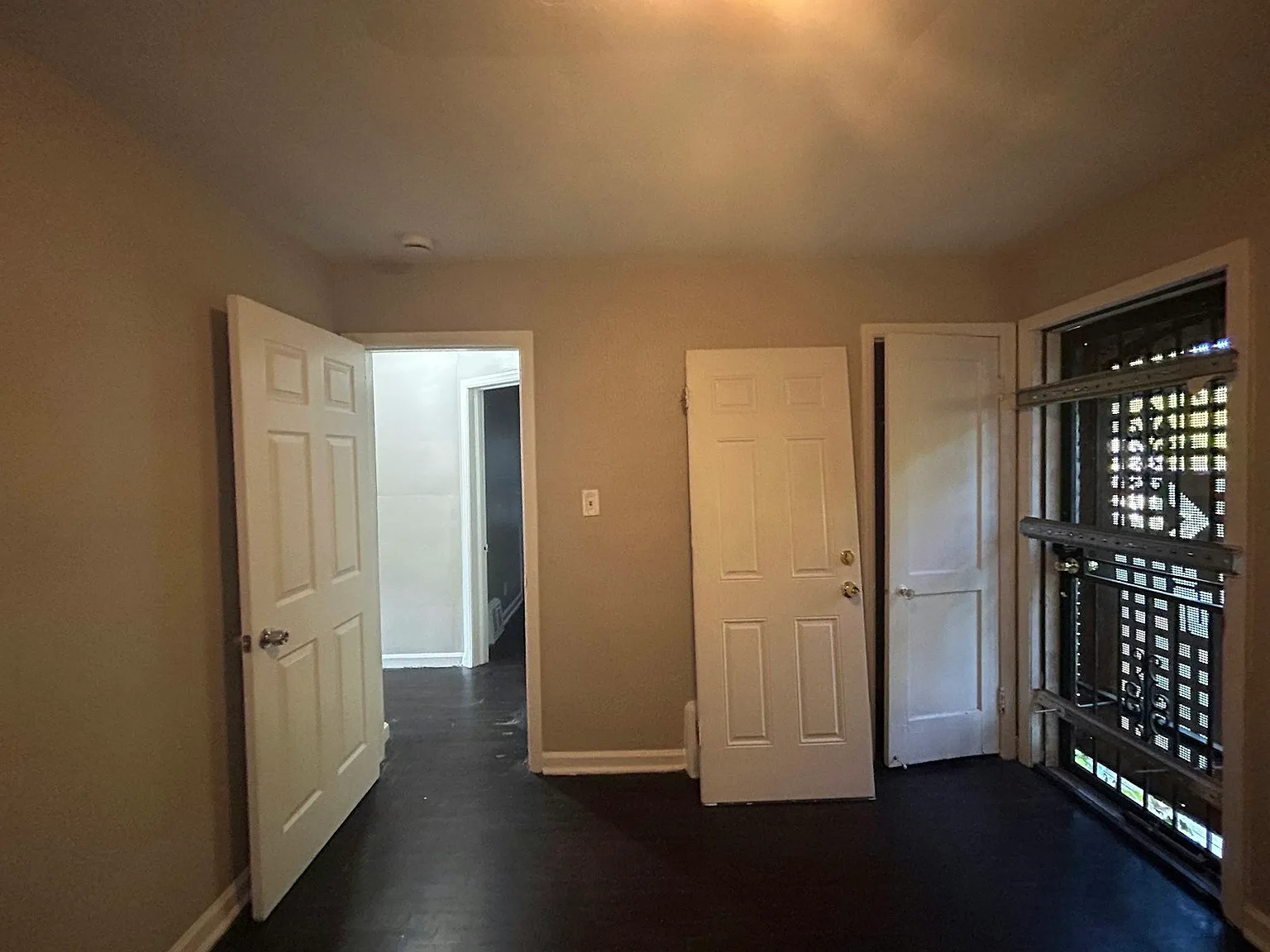 16544 Saint Marys Street — Photo 3