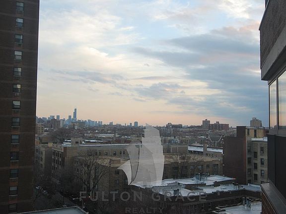 5th image of 3660 N Lake Shore Dr APT 811