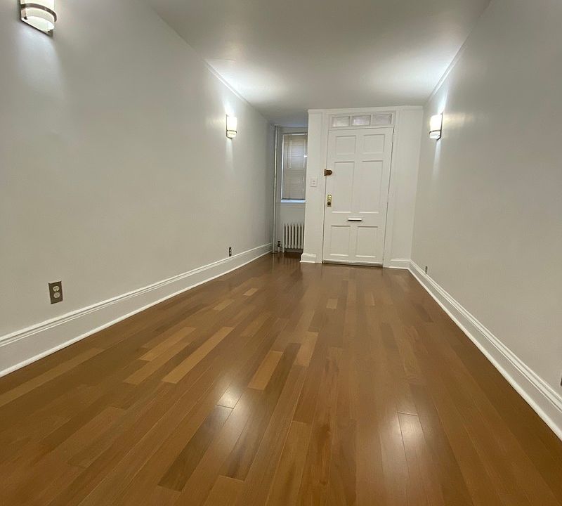 1st image of 329 E 5th St #Bb