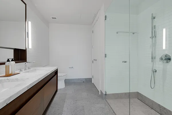 Sold by Nest Seekers International | media 18