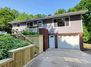 14264 Watson Rd, Bath, MI 48808