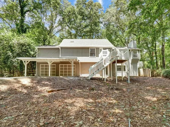 10520 Shallowford Rd, Roswell, GA 30075