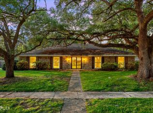2305 Arlington Pl, Bossier City, LA 71111