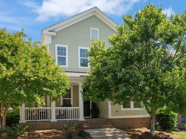 330 Tobacco Farm Way, Chapel Hill, NC 27516