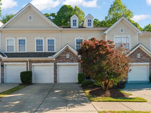 507 Bartlett Cir, Hillsborough, NC 27278