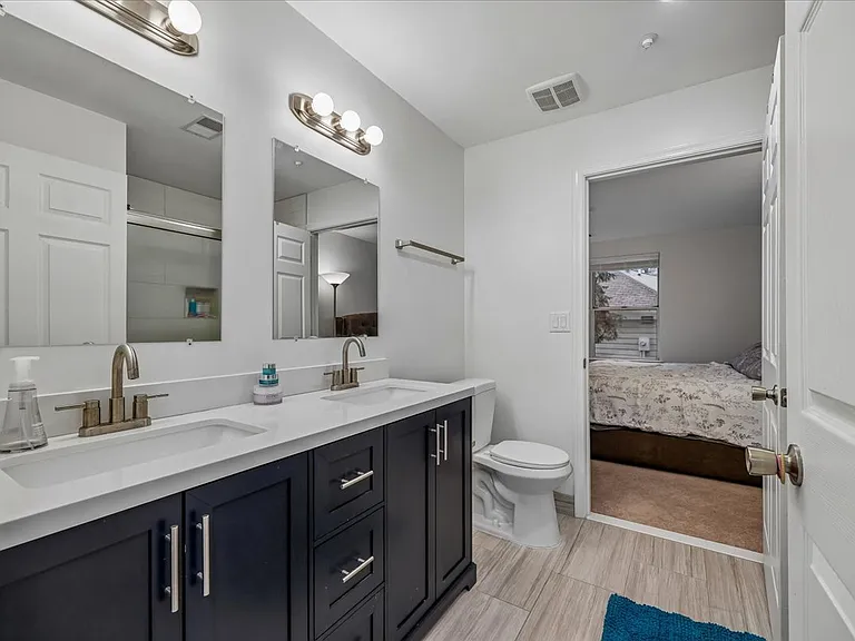 10010 Vanderbilt Cir #39 — Photo 18