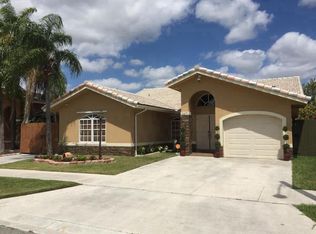 13471 SW 183rd Ter, Miami, FL 33177