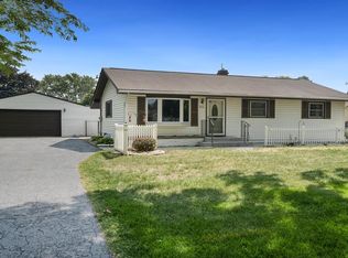 764 E Dogwood Dr, Beloit, WI 53511