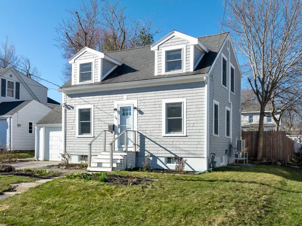 54 Everett Avenue, South Portland, ME 04106