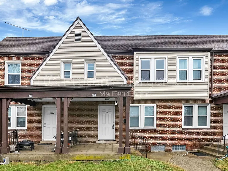 940 Geers Ave — Photo 1