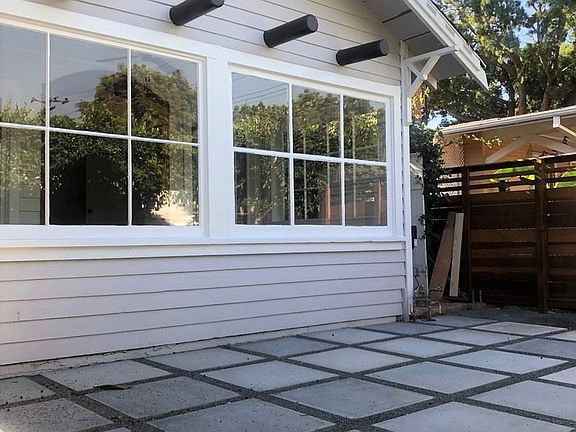 3rd image of 706 Marine St