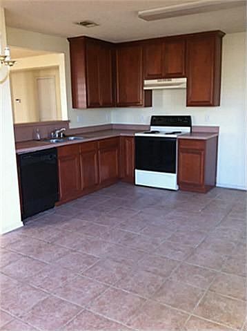 2nd image of 13609 Ponderosa Ranch Rd