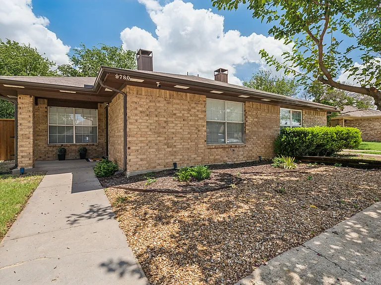 9780 Windy Ridge Rd — Photo 10