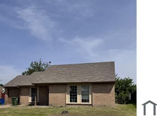 5664 Painter St, The Colony, TX 75056