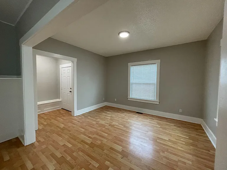 1237 Grant St — Photo 1