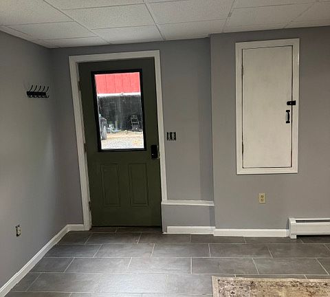 3rd image of 610 Country Land Dr