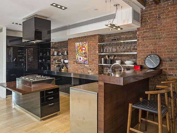 5th image of 93 Crosby St APT 5