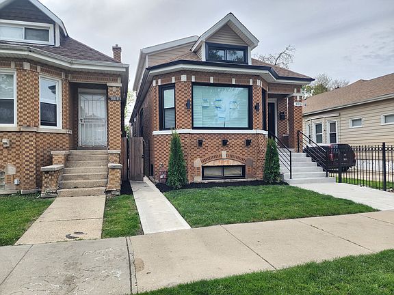 2nd image of 8816 S Laflin St