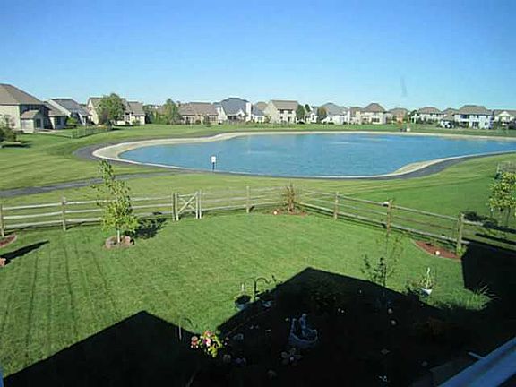 3rd image of 14782 Lake Meadows Dr