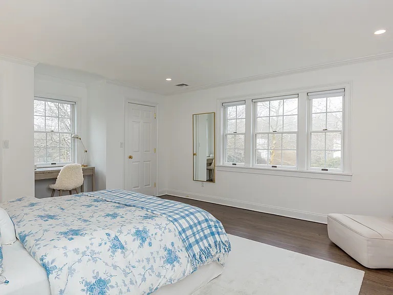 110 Fox Hollow Ln — Photo 36