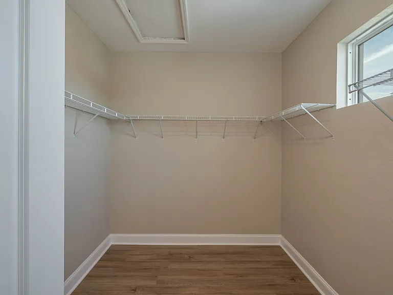 1035 Oak Hammock Dr #1 — Photo 13