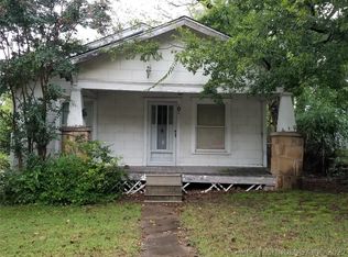 208 N Roosevelt Ave, Sand Springs, OK 74063