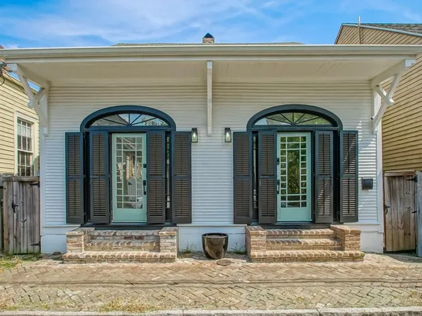 827 Clouet St, New Orleans, LA 70117