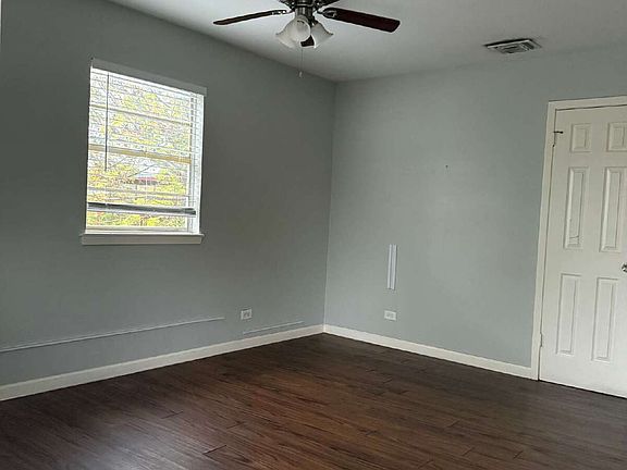 5th image of 711 E Carson St APT B3